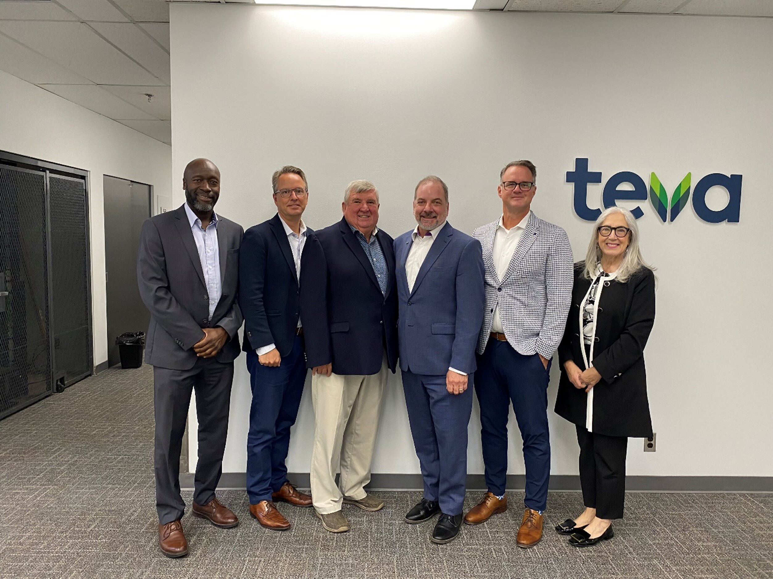 Government Tour of Teva Canada’s Stouffville Manufacturing Facility Showcases Pharmaceutical Capabilities and Underscores Economic Value to Canada.jpg